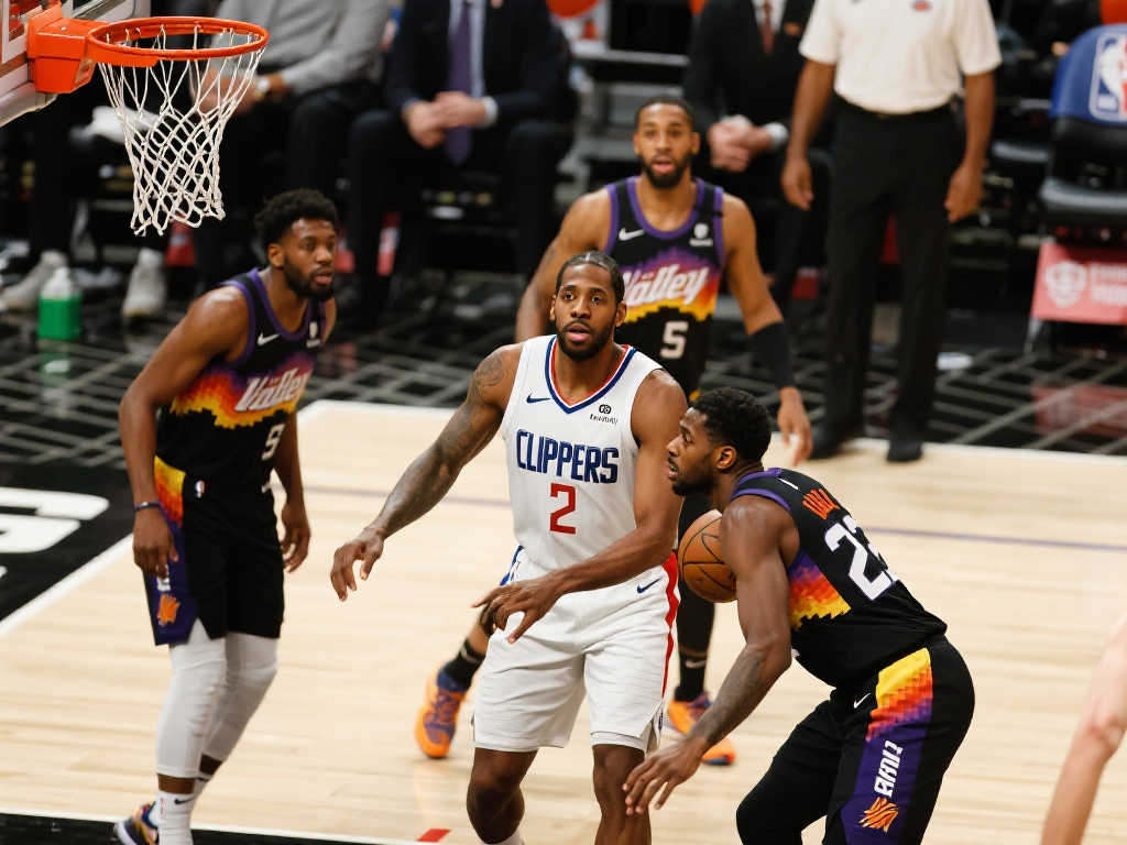 他表现得异 他表现得异